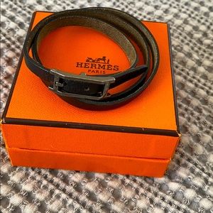 Hermès Hapi Bracelet black leather with box
